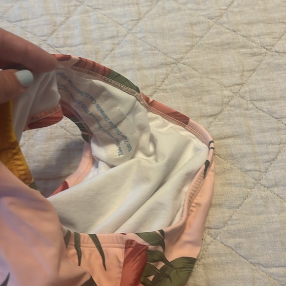 NWOT Floral swimsuit - Picture 7 of 8